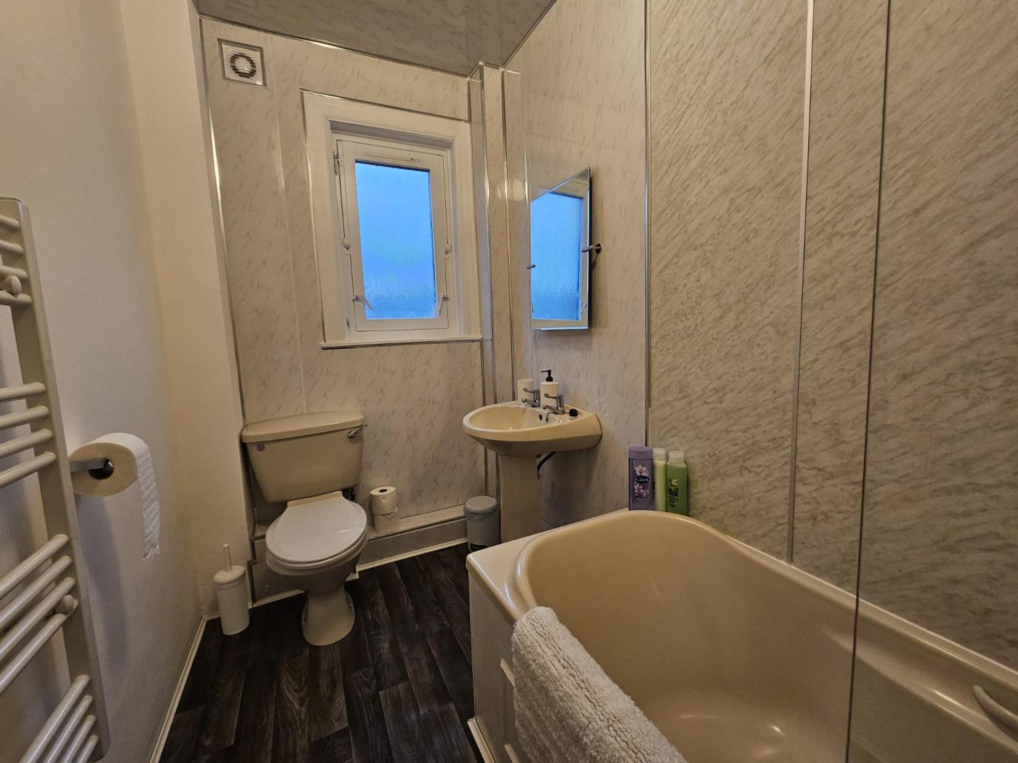 Regina Apartment In ฟอร์ตวิลเลียม ภายนอก รูปภาพ